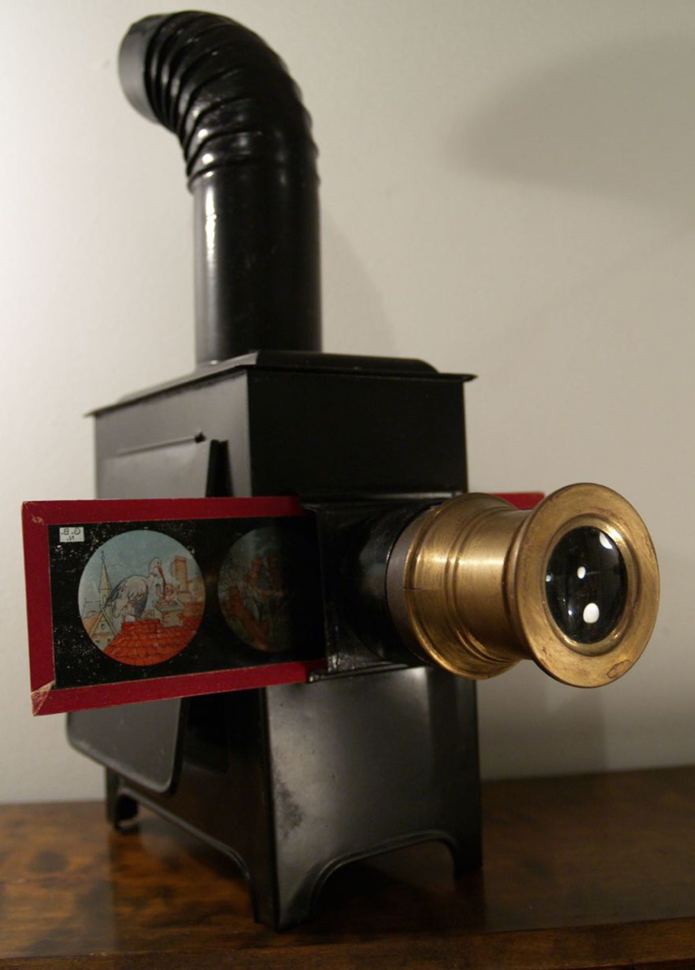 Llanterna màgica. Font: Andrei Niemimäki (Flickr). .