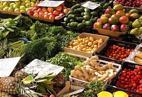 039;hi pot aconseguir una gran varietat de producte fresc i a preu competitiu.