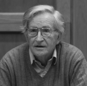 Noam Chomsky (1928), creador de la teoria innatista, és un dels lingüistes més destacats de l& 039;actualitat