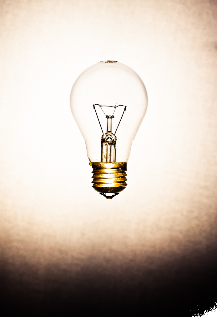 La bombeta és el símbol de l'aparició d'idees noves/-26