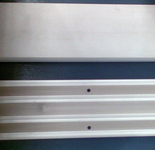 Canal ICT amb tres compartiments. .