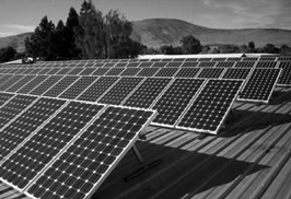 Estructures muntades sobre coberta sandvitx 