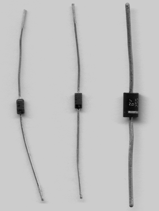 Diferents díodes Zener/-5
