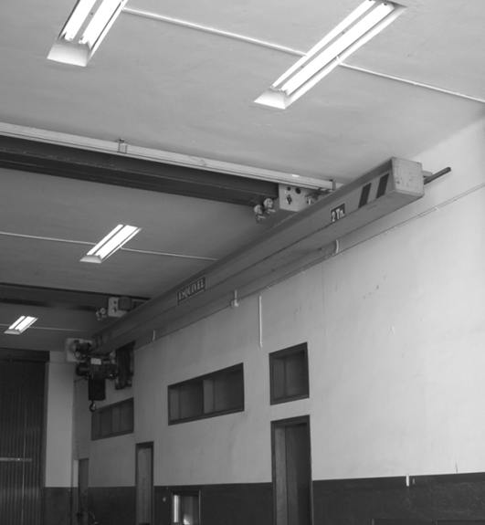 Els ponts grua faciliten les operacions de transport en moltes indústries de diferents sectors. .