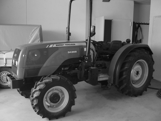 Una conducció prudent del tractor i un bon manteniment constitueixen les millors mesures de prevenció. .