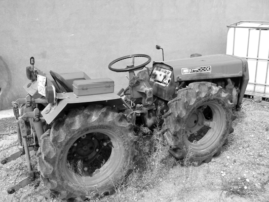 Les revisions periòdiques garanteixen un bon manteniment i un bon funcionament del tractor. .