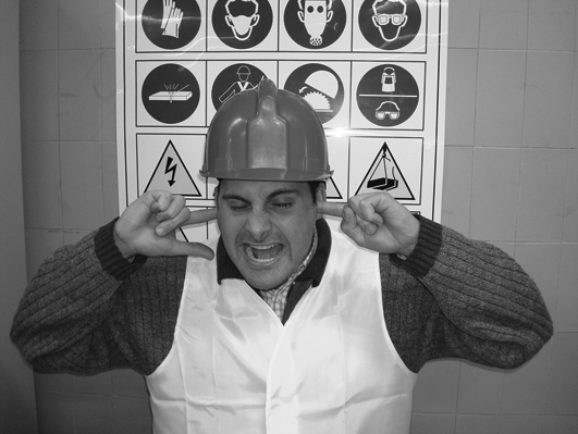 El soroll és un dels contaminants físics més freqüent en el món laboral.