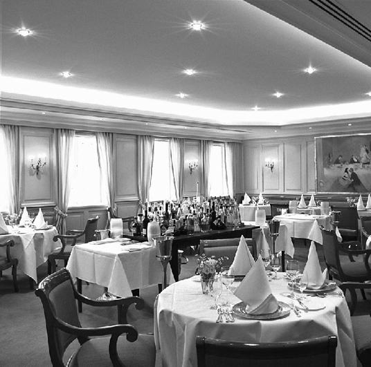 El producte que ofereixen els restaurants és un servei.